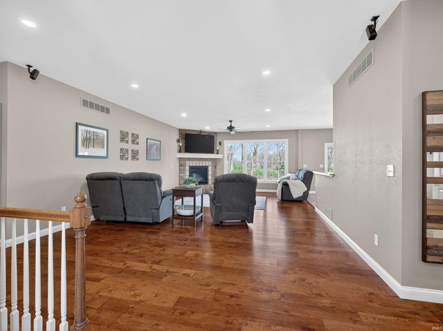 67483 Kensington Drive, Goshen, IN 46526