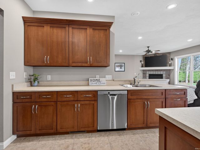 67483 Kensington Drive, Goshen, IN 46526
