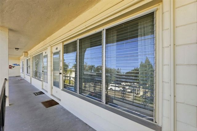 5664 40TH TERRACE N 430, Kenneth City, FL 33709