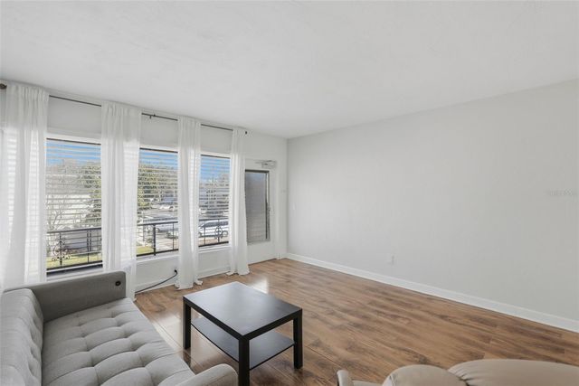 5664 40TH TERRACE N 430, Kenneth City, FL 33709