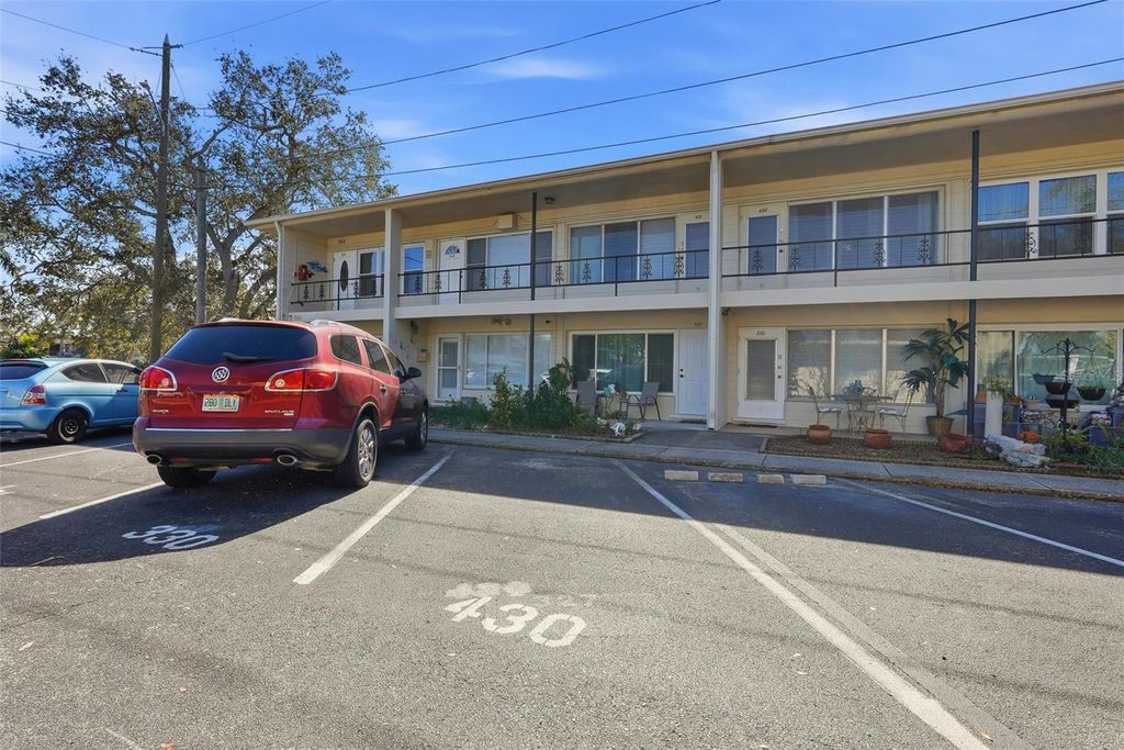 5664 40TH TERRACE N 430, Kenneth City, FL 33709