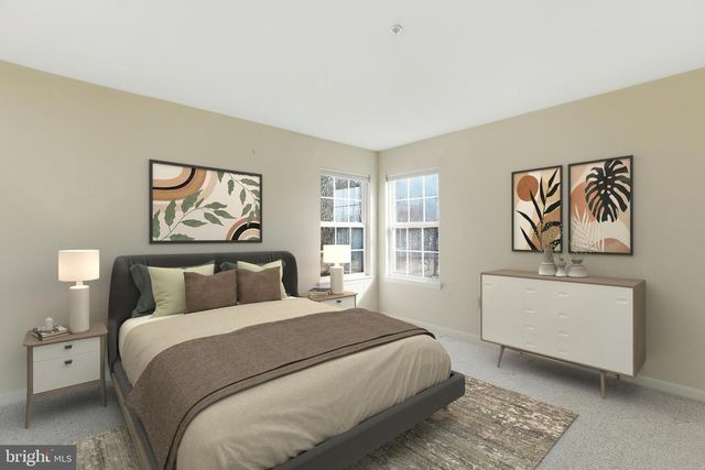 8516 SHORTHILLS DR, Clinton, MD 20735