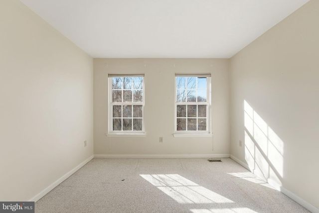 8516 SHORTHILLS DR, Clinton, MD 20735