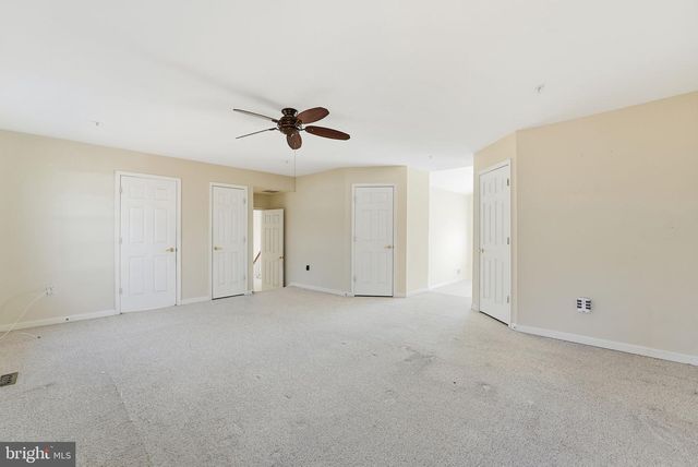 8516 SHORTHILLS DR, Clinton, MD 20735