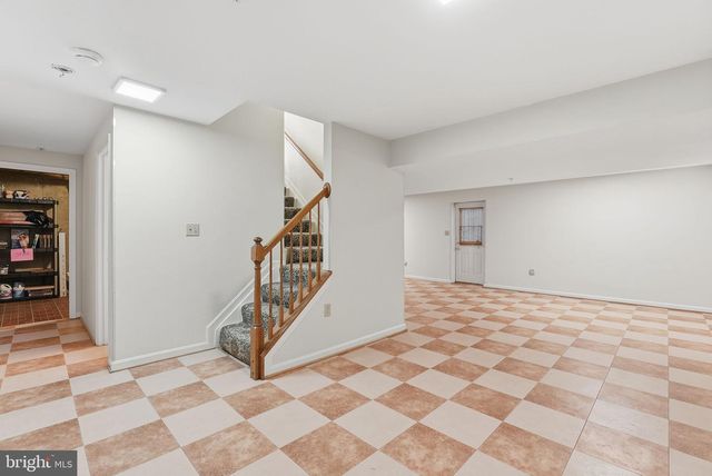 8516 SHORTHILLS DR, Clinton, MD 20735