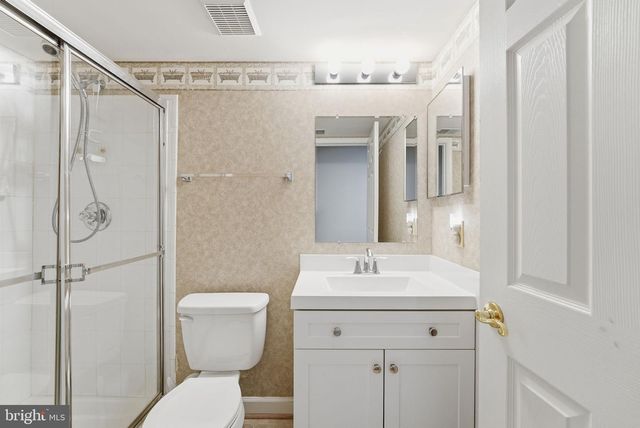 8516 SHORTHILLS DR, Clinton, MD 20735