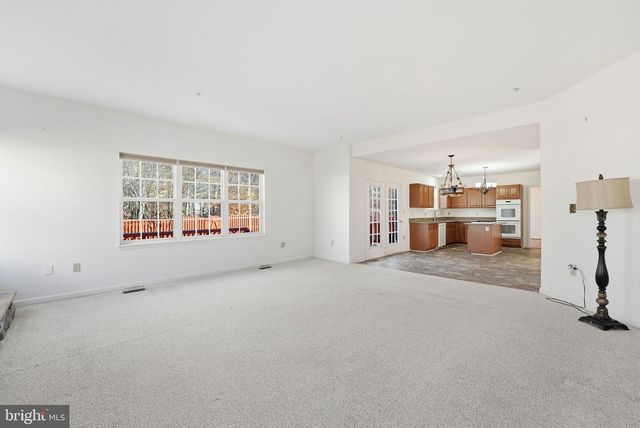 8516 SHORTHILLS DR, Clinton, MD 20735