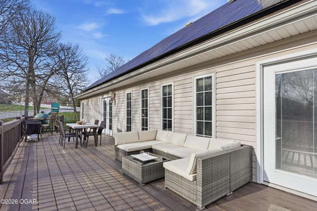 16 Wildwood Drive, Joplin, MO 64804