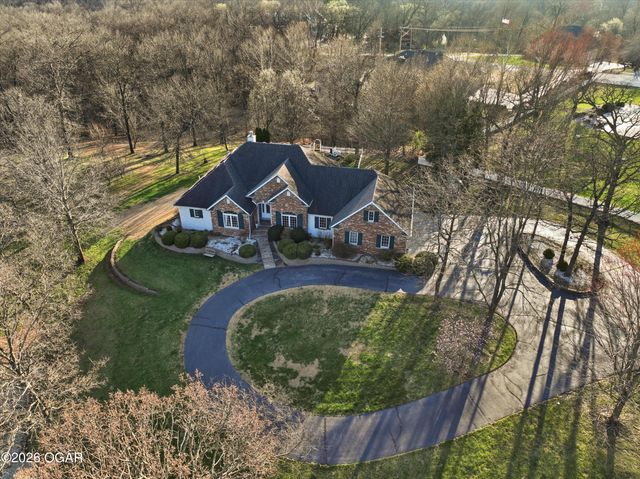 16 Wildwood Drive, Joplin, MO 64804