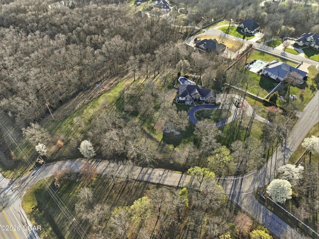 16 Wildwood Drive, Joplin, MO 64804