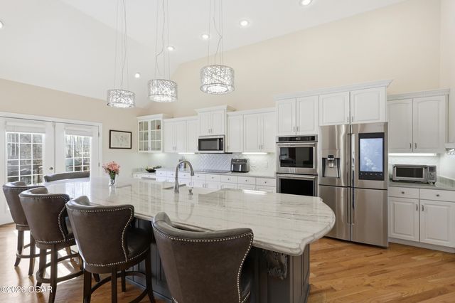 16 Wildwood Drive, Joplin, MO 64804