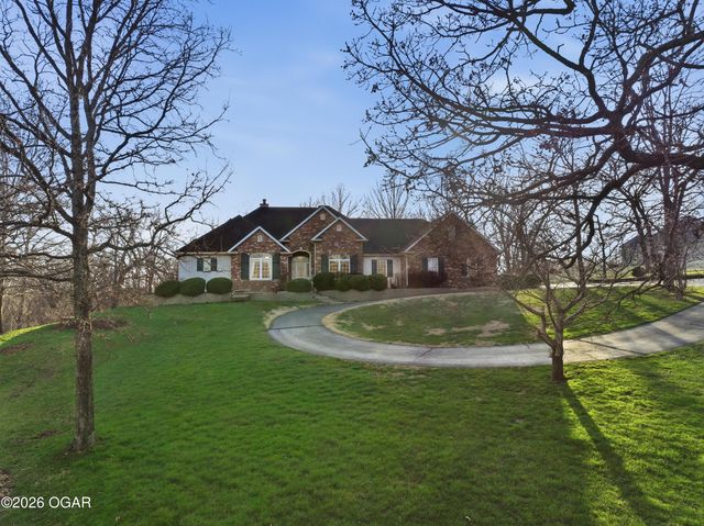 16 Wildwood Drive, Joplin, MO 64804