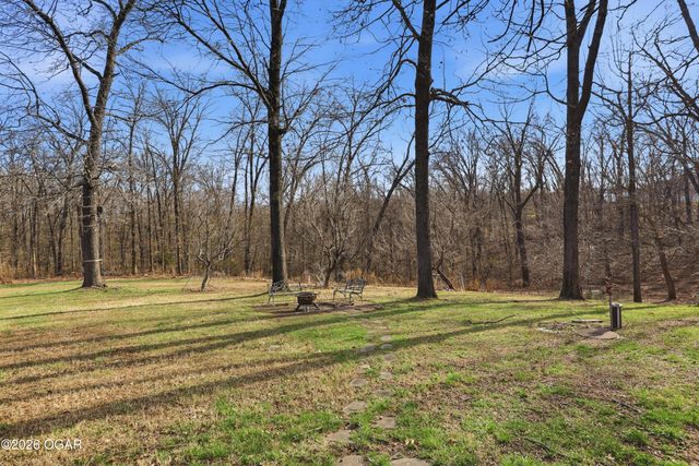 16 Wildwood Drive, Joplin, MO 64804