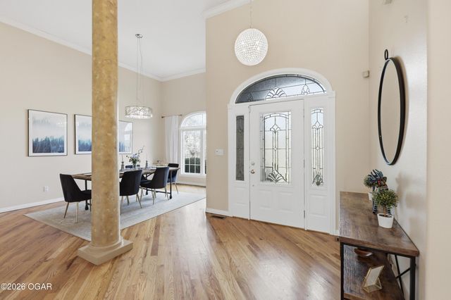 16 Wildwood Drive, Joplin, MO 64804