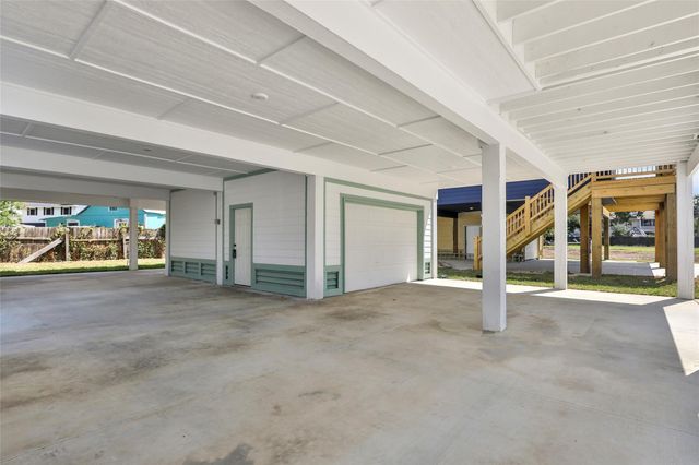 114 Dwire Drive, La Porte, TX 77571