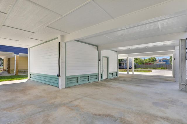 114 Dwire Drive, La Porte, TX 77571