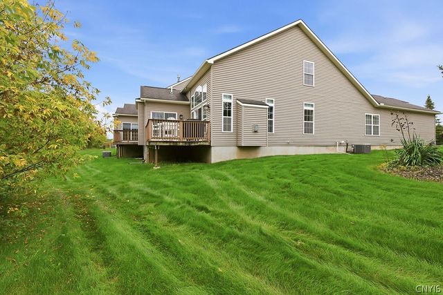 119 Star Gaze Circle, Manlius, NY 13066