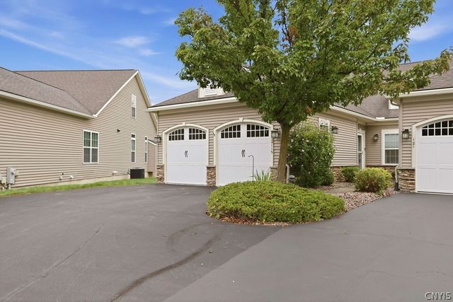 119 Star Gaze Circle, Manlius, NY 13066