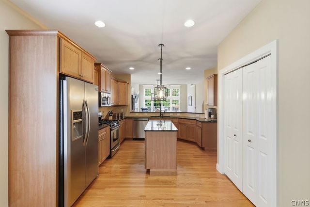 119 Star Gaze Circle, Manlius, NY 13066