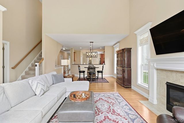 119 Star Gaze Circle, Manlius, NY 13066