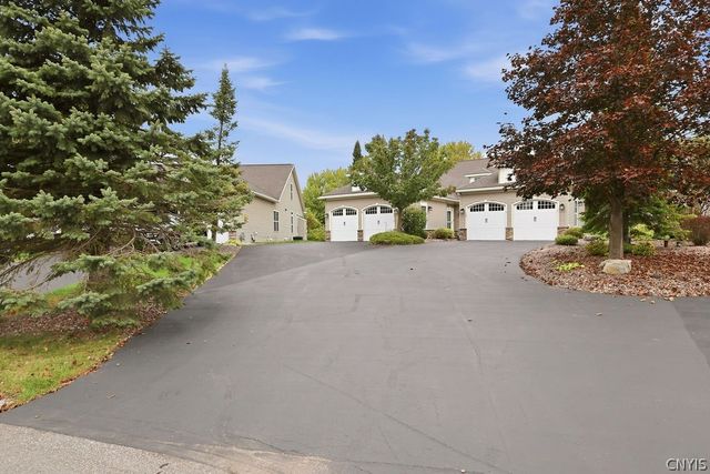 119 Star Gaze Circle, Manlius, NY 13066