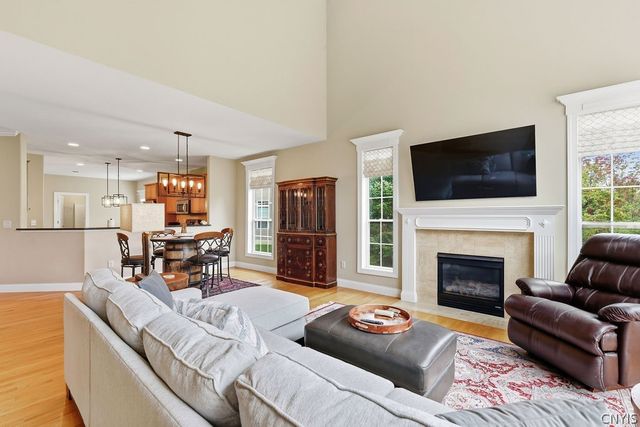 119 Star Gaze Circle, Manlius, NY 13066