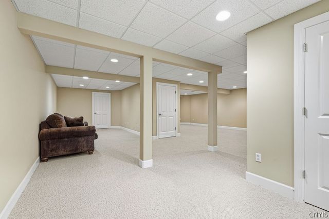 119 Star Gaze Circle, Manlius, NY 13066