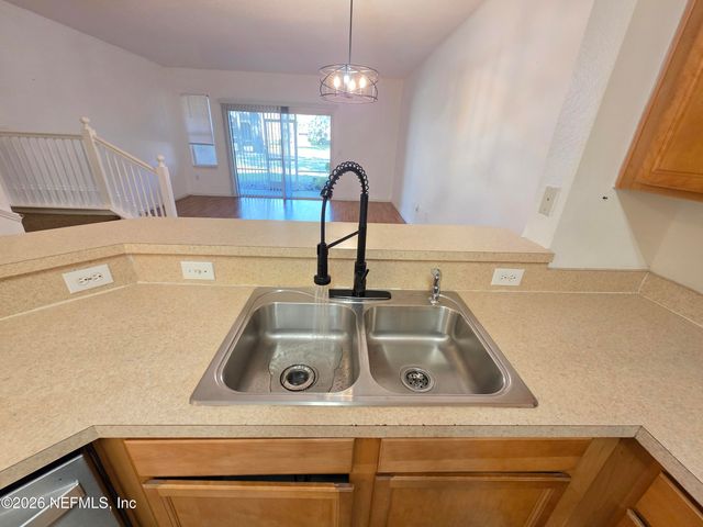 5663 GREENLAND Road 607, Jacksonville, FL 32258