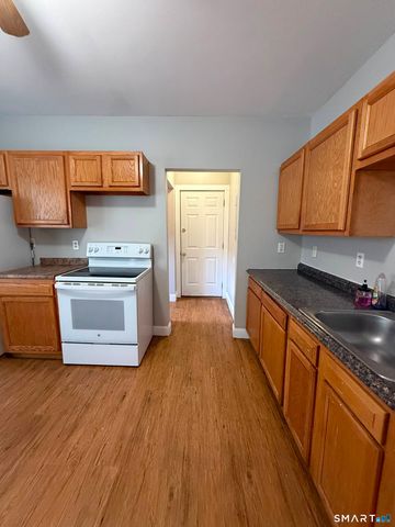 33-35 Zion Street 2, Hartford, CT 06106