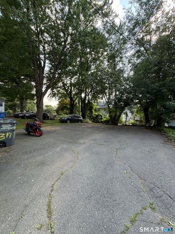 33-35 Zion Street 2, Hartford, CT 06106