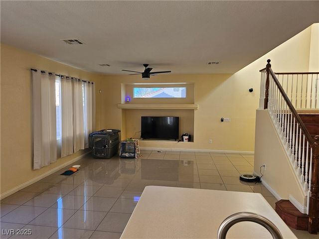 3732 SHIMMERING CREEK Avenue, North Las Vegas, NV 89031