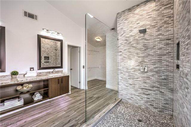 4833 Spanish Wells Drive, North Las Vegas, NV 89031