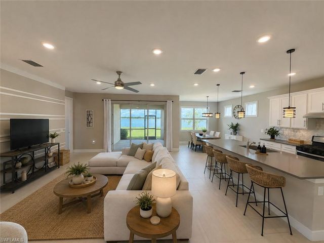42211 Edgewater DR, Punta Gorda, FL 33982