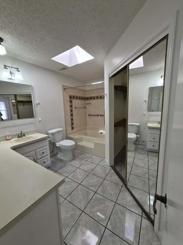 57 Shores Blvd, St Augustine, FL 32086