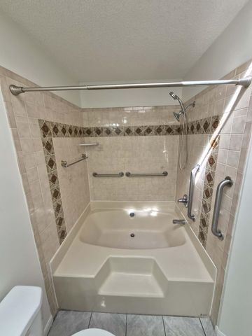 57 Shores Blvd, St Augustine, FL 32086