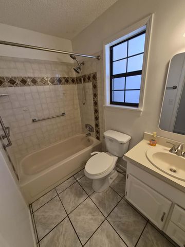 57 Shores Blvd, St Augustine, FL 32086