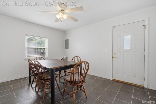 2709 2nd Street, Westland, MI 48186