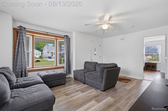 2709 2nd Street, Westland, MI 48186