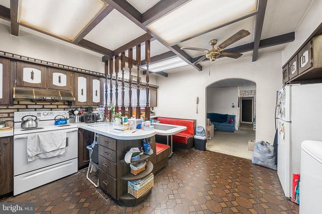 407 HOLSTEIN ST, Bridgeport, PA 19405