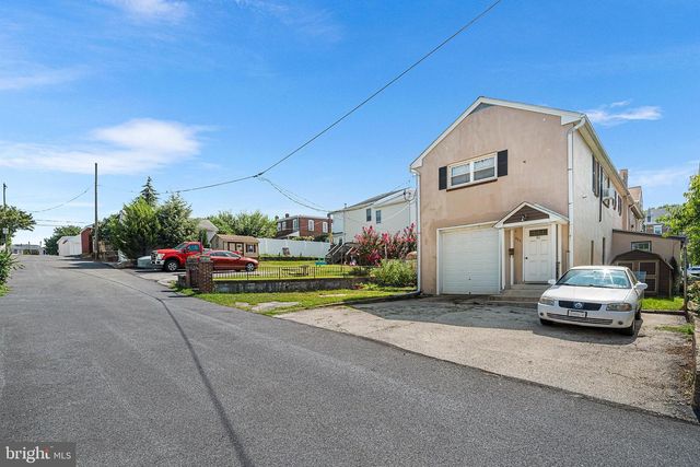 407 HOLSTEIN ST, Bridgeport, PA 19405