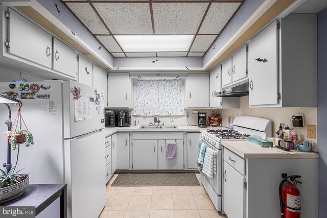 407 HOLSTEIN ST, Bridgeport, PA 19405