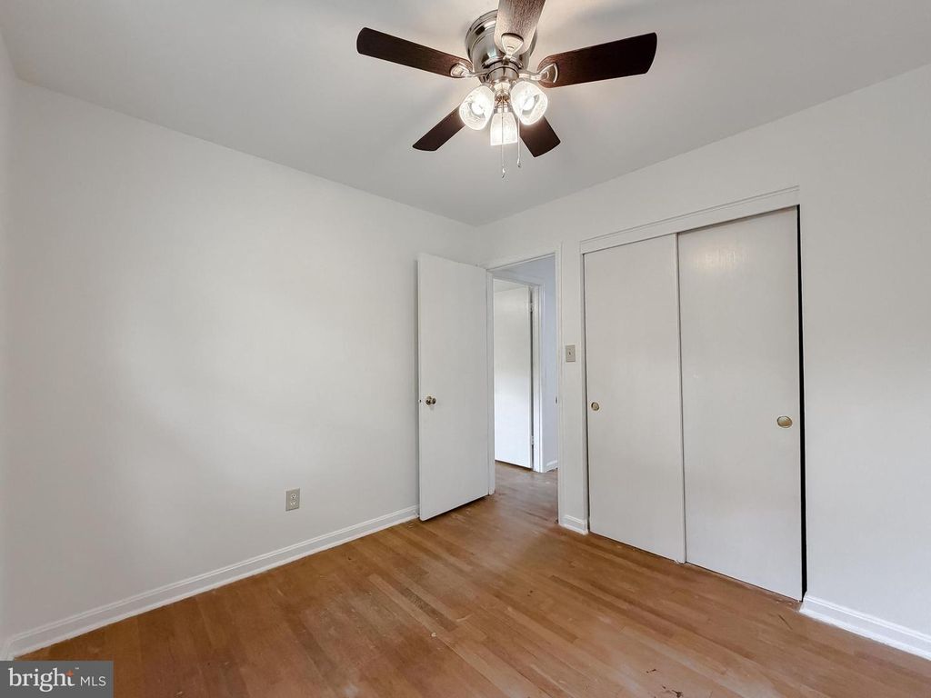Image 16 of property listing at 21415 WILLIAMS DR, Lexington Park, MD 20653