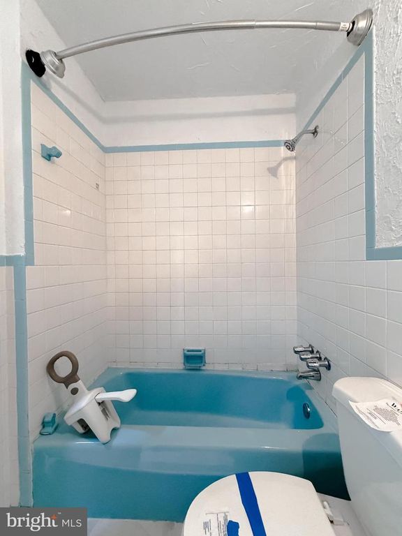 Image 18 of property listing at 21415 WILLIAMS DR, Lexington Park, MD 20653