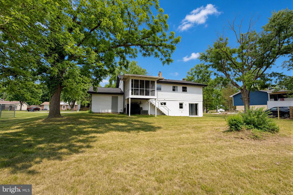 Image 40 of property listing at 21415 WILLIAMS DR, Lexington Park, MD 20653