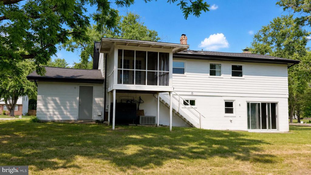 Image 41 of property listing at 21415 WILLIAMS DR, Lexington Park, MD 20653