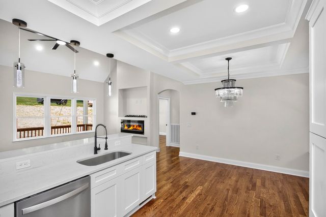 1007 Ballew Cir, Fairview, TN 37062