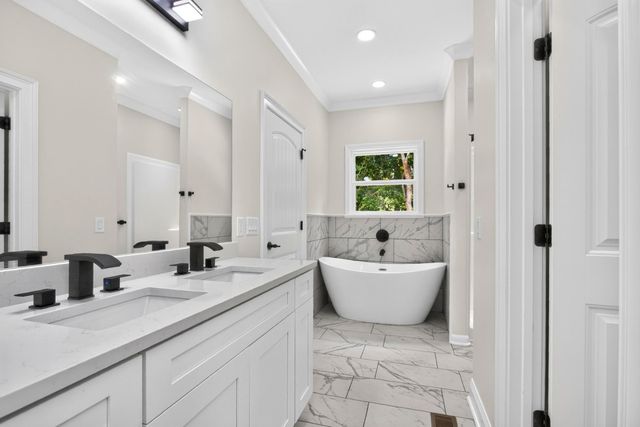 1007 Ballew Cir, Fairview, TN 37062