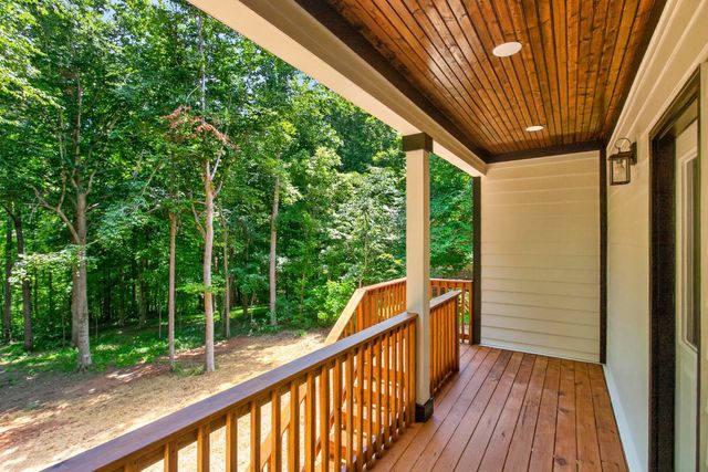 1007 Ballew Cir, Fairview, TN 37062