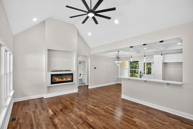 1007 Ballew Cir, Fairview, TN 37062