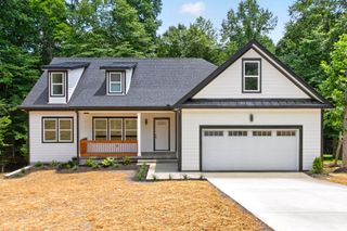 1007 Ballew Cir, Fairview, TN 37062